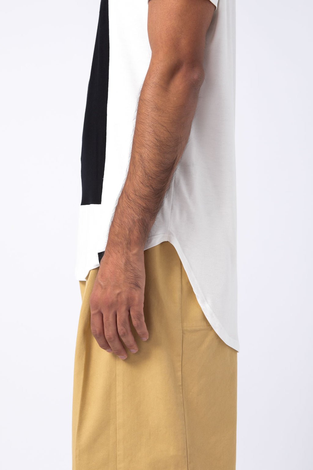 Camiseta Quadrilateral blanca - negra