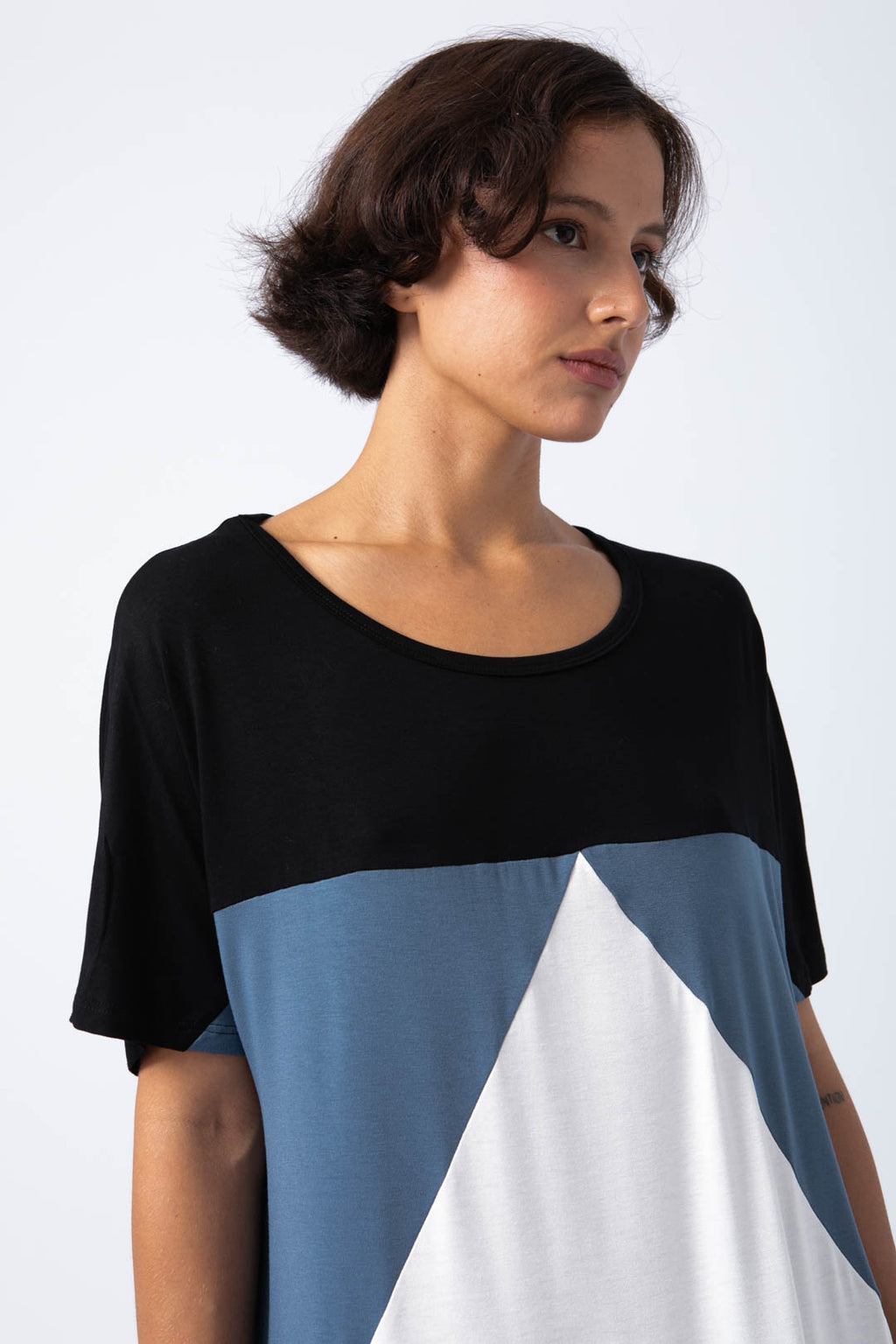 Camiseta Aequilaterus negro - azul