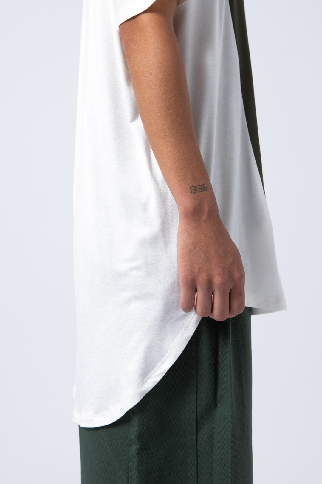 Camiseta Quadrilateral blanca - verde