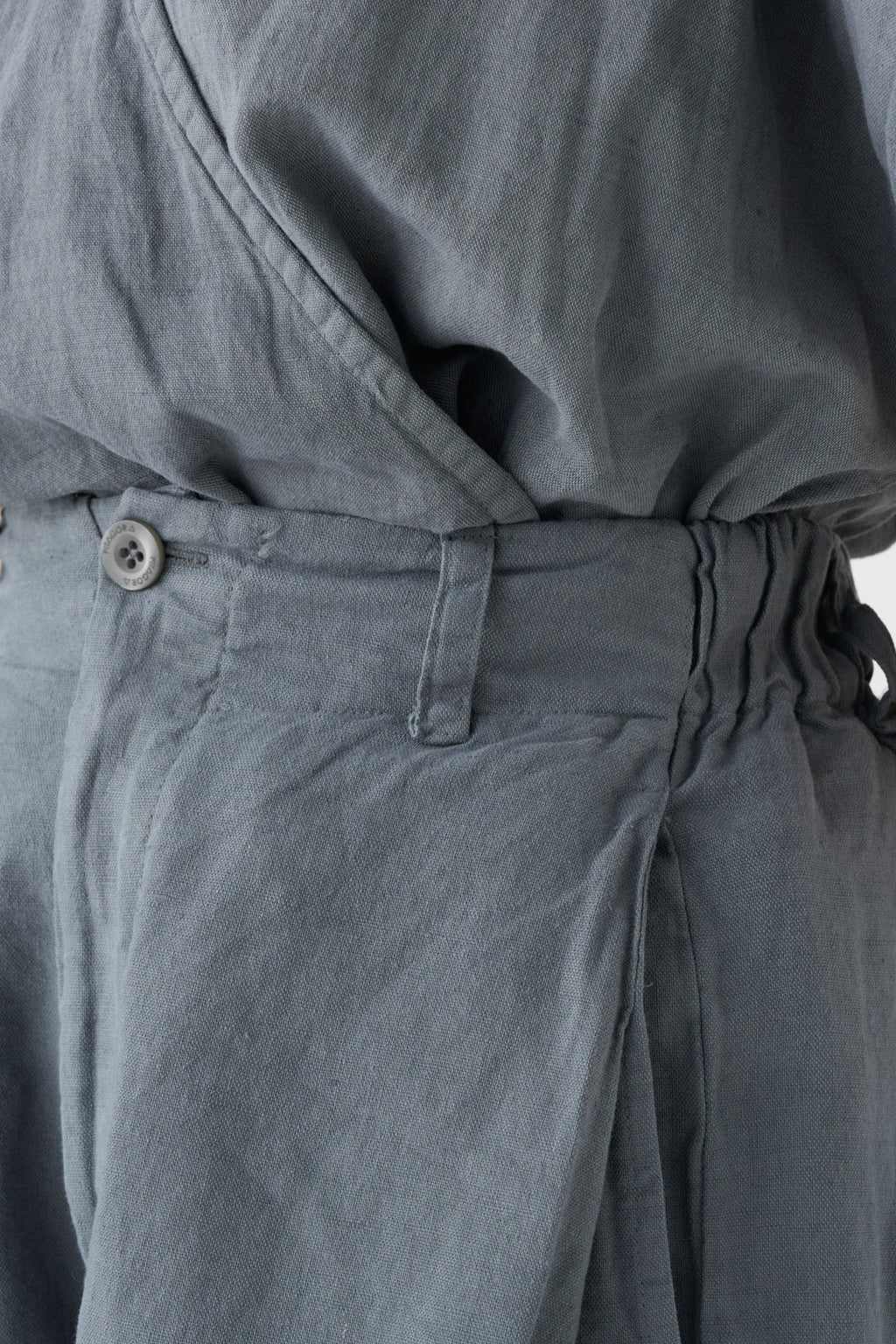 Wide grey Bermuda shorts
