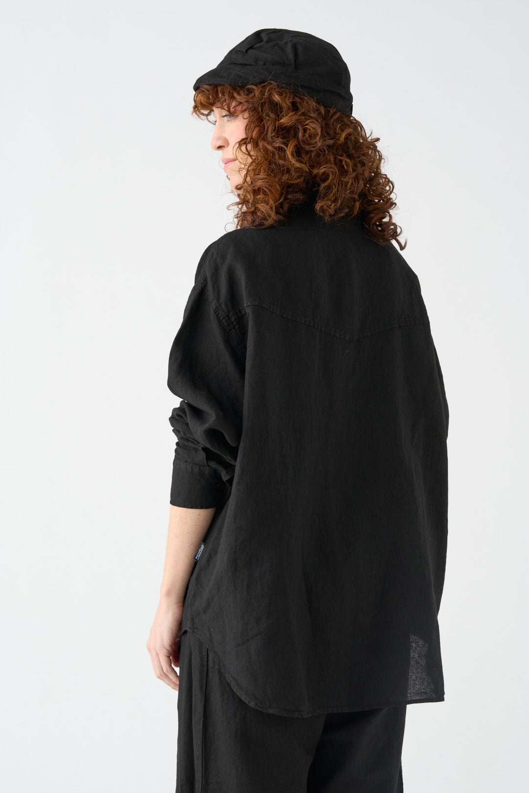 Black shirt