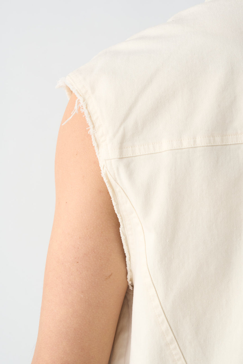 Natural vest