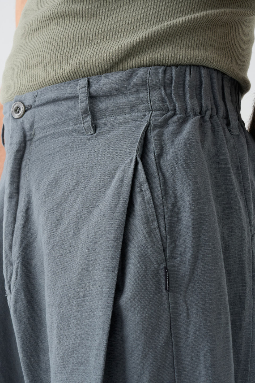 Gray wide-leg pants