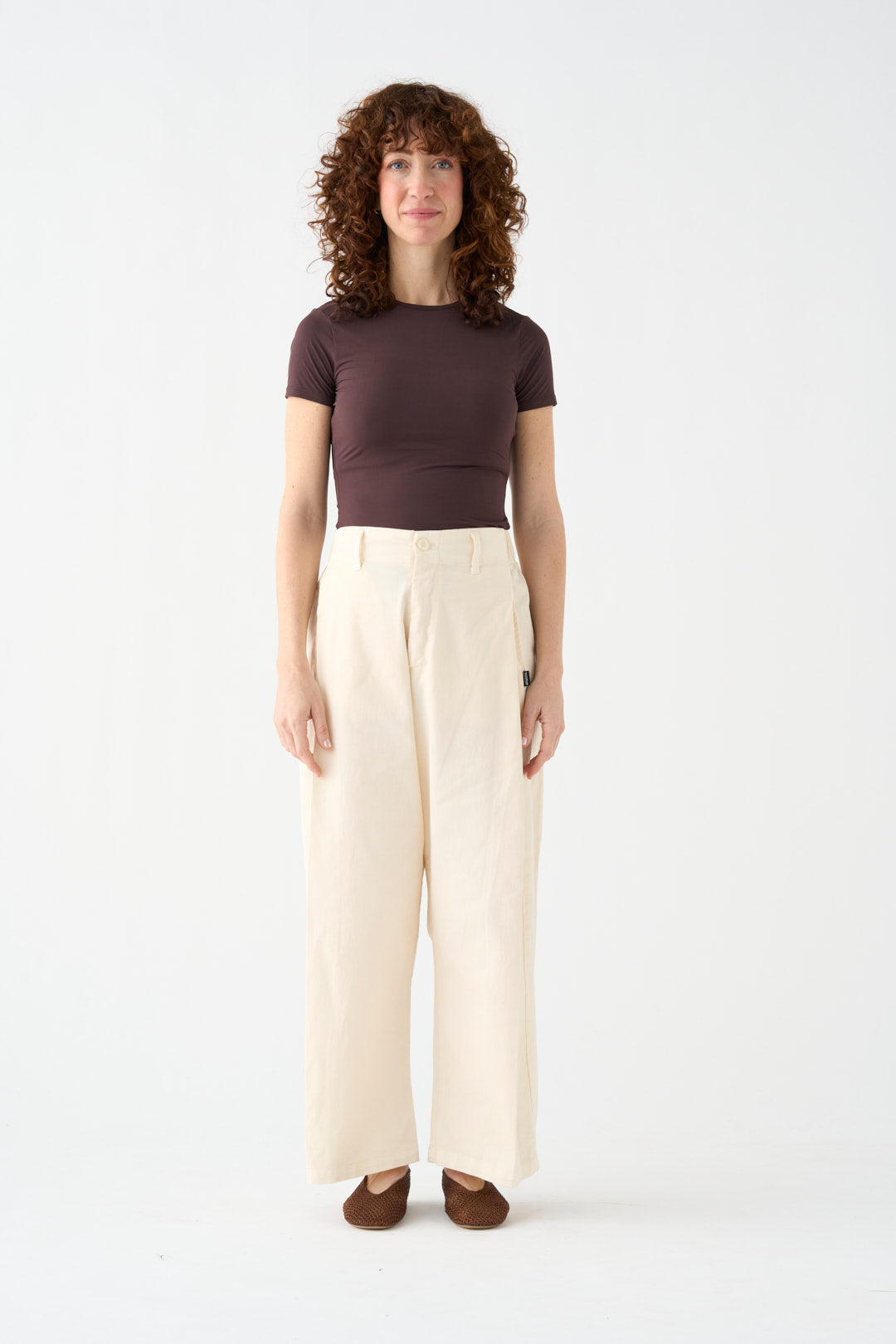 Natural wide-leg pants