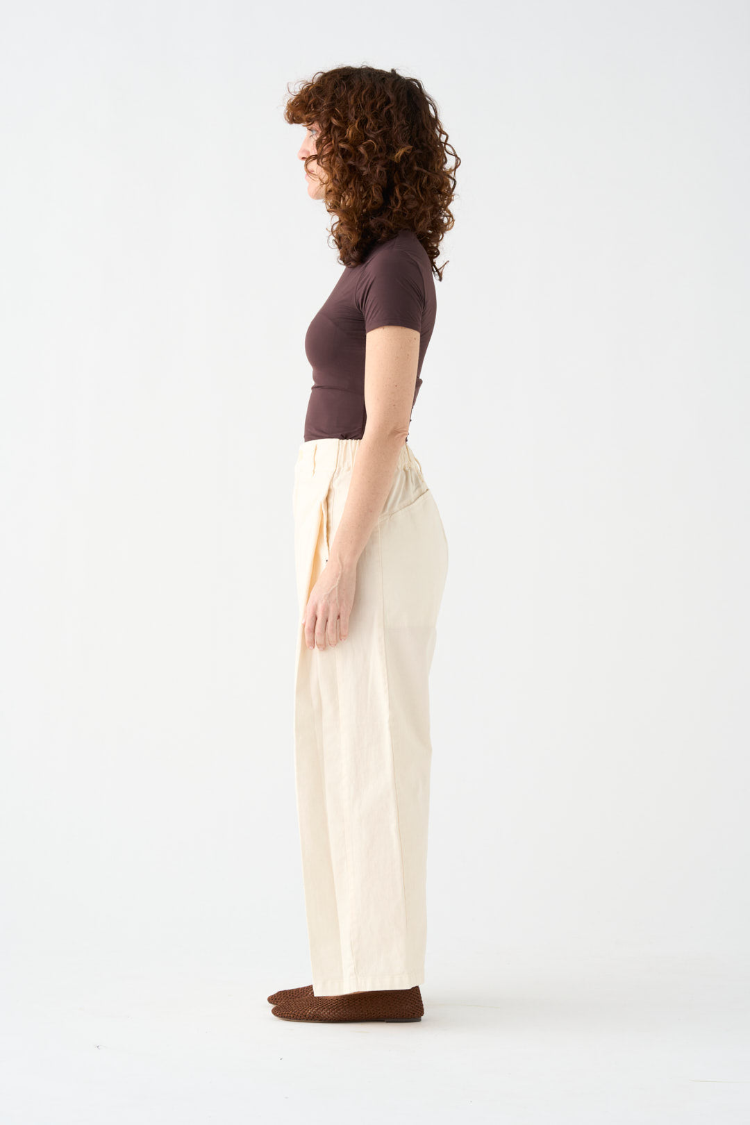 Natural wide-leg pants