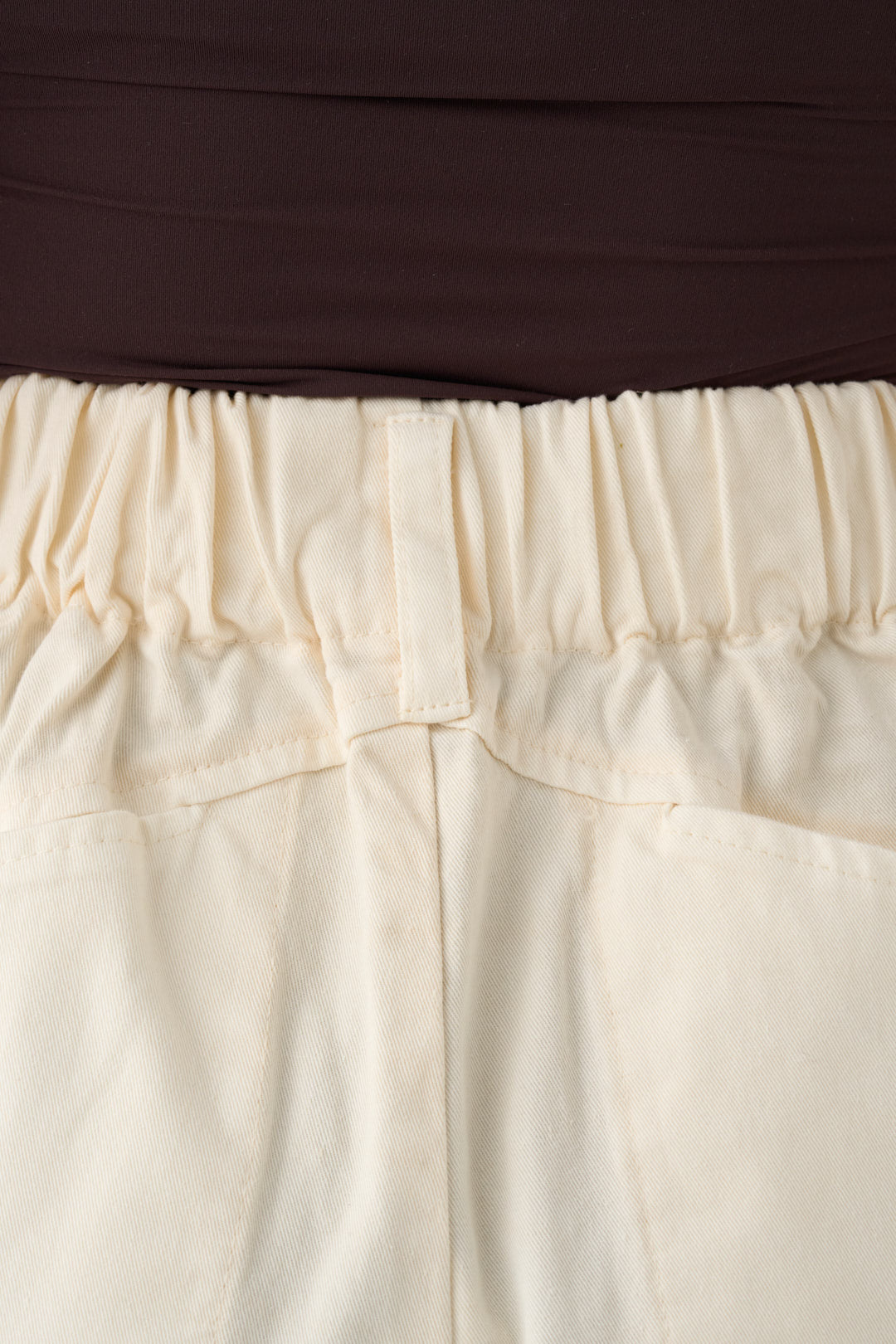 Natural wide-leg pants