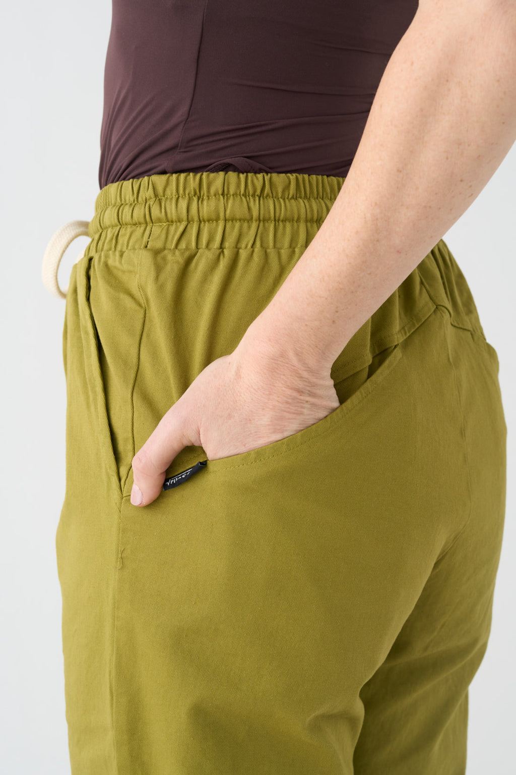Pistachio worker pants
